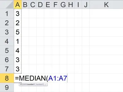 median of 7 numbers (odd count)